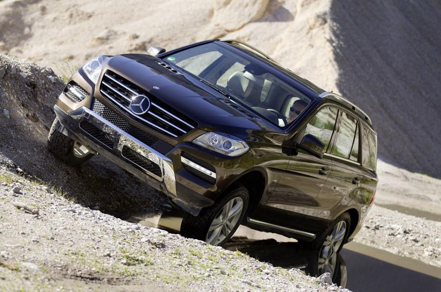  Mercedes-Benz ML350 BlueTEC 2012 года  (фото 38 из 56)